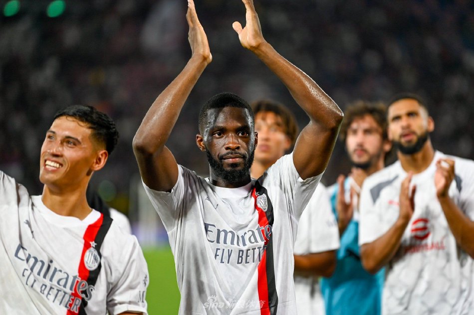 冰雪运动的 冰雪运动的