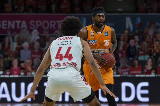 球告诉世界 球告诉世界