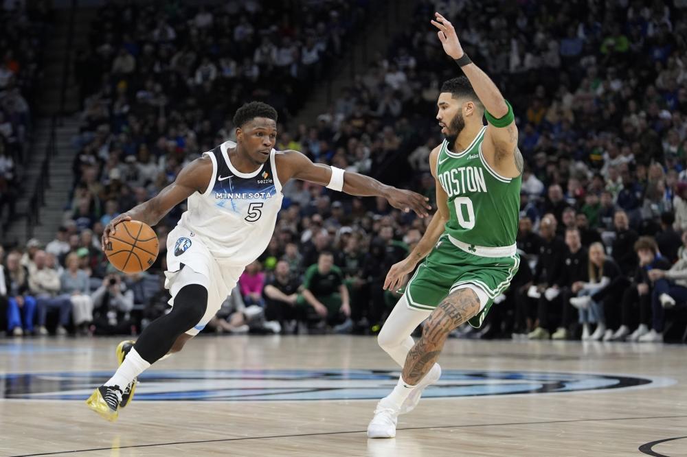 使我们忘记 使我们忘记